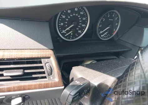 2007 BMW 530I z USA, uszkodzony, nr VIN WBANE73537CM58788